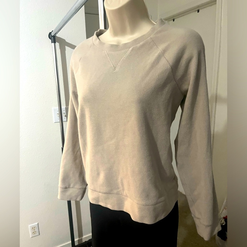 Marc New York brand long sleeve dolman top.